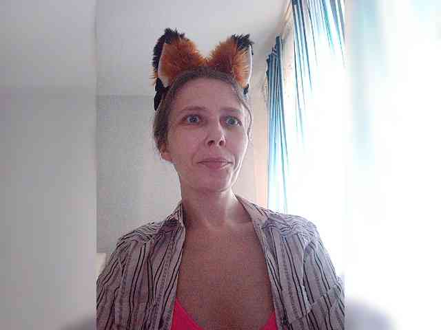 -Queen-Margo-