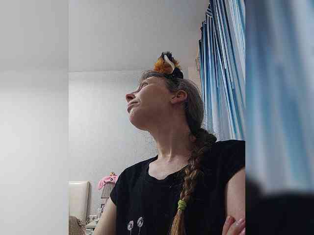 -Queen-Margo- webcam