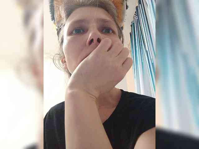 -Queen-Margo- webcam