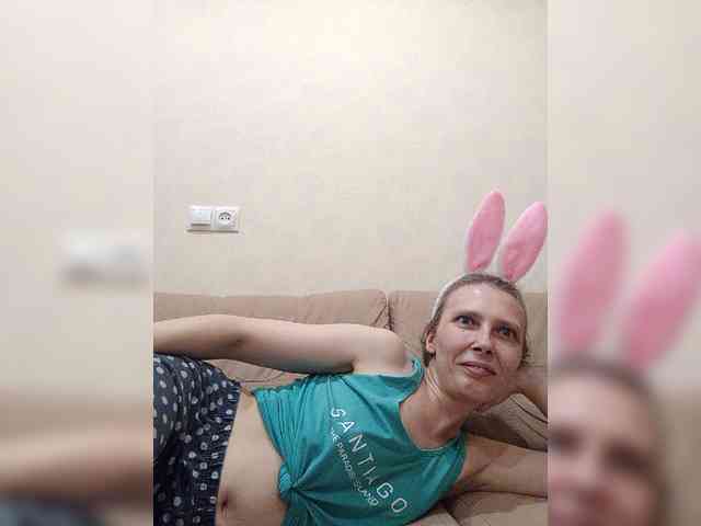 -Queen-Margo- webcam