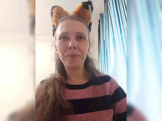 -Queen-Margo- webcam