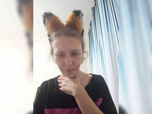 -Queen-Margo- webcam