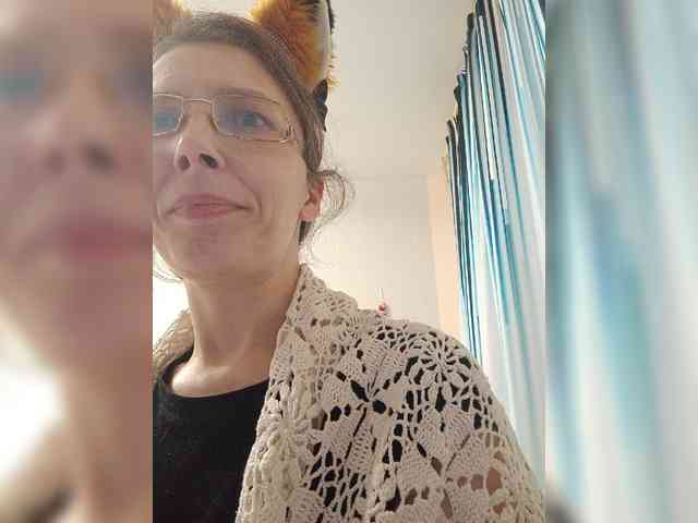 -Queen-Margo- webcam