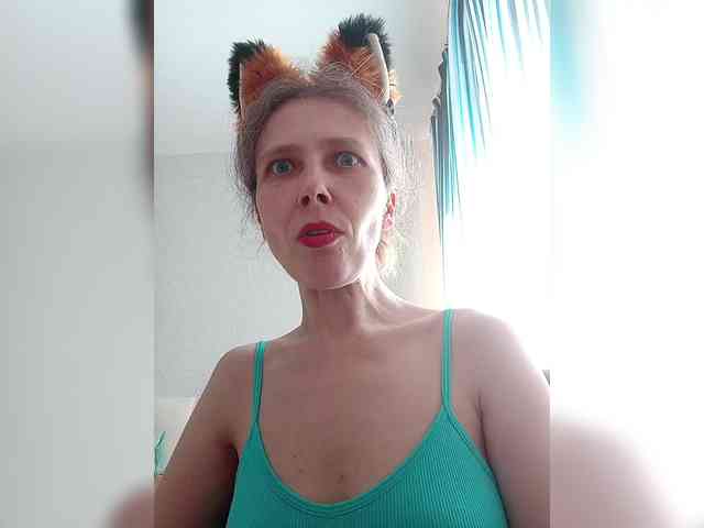 -Queen-Margo- webcam