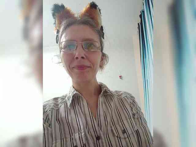 -Queen-Margo- webcam