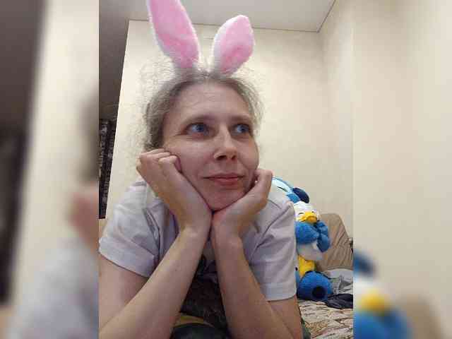 -Queen-Margo- webcam