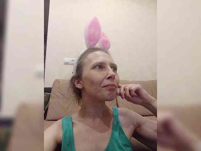 -Queen-Margo- webcam