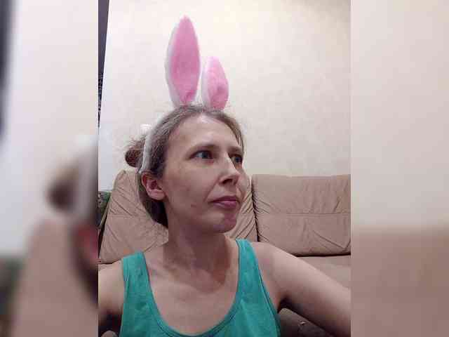 -Queen-Margo- webcam