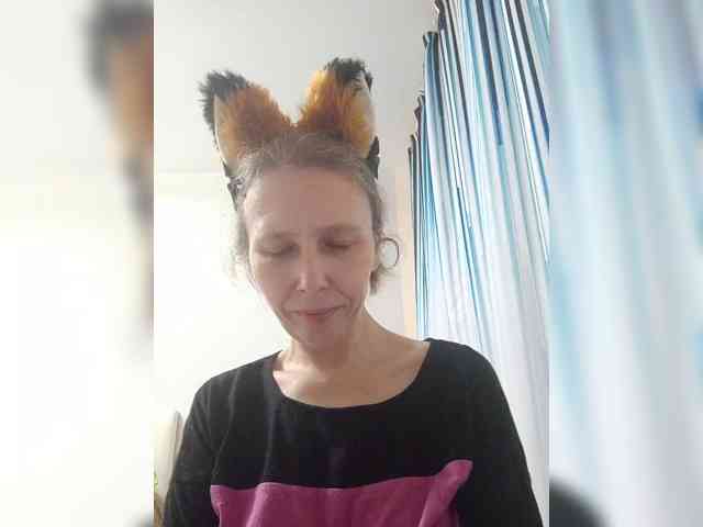 -Queen-Margo- webcam