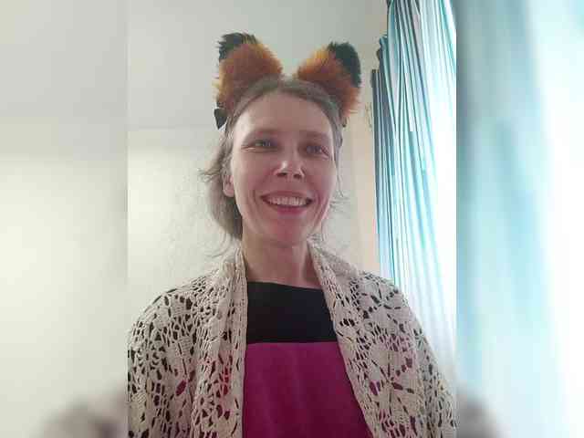 -Queen-Margo- webcam