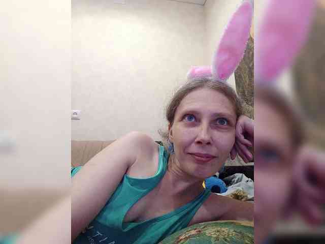 -Queen-Margo- webcam