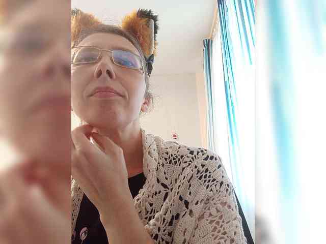 -Queen-Margo- webcam