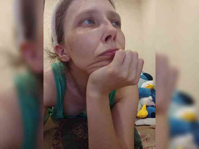 -Queen-Margo- webcam