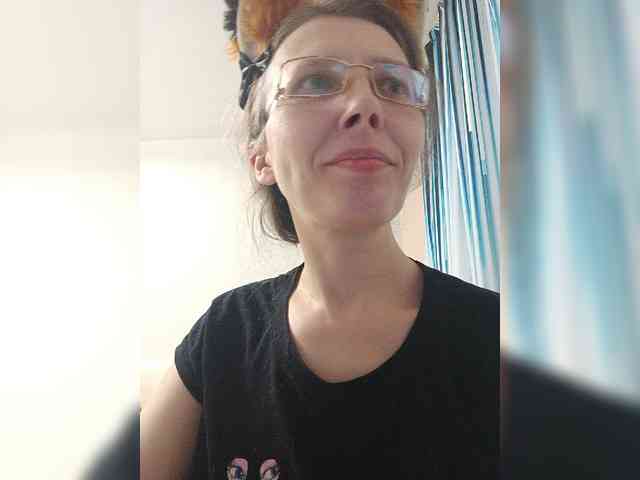 -Queen-Margo- webcam