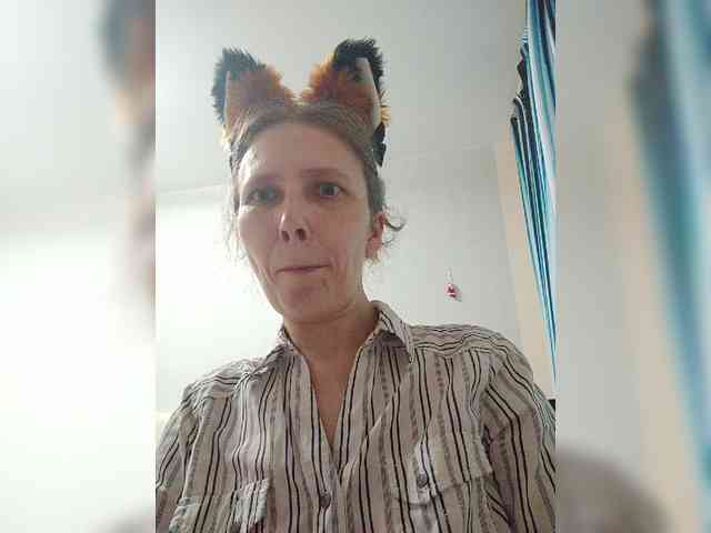 -Queen-Margo- webcam