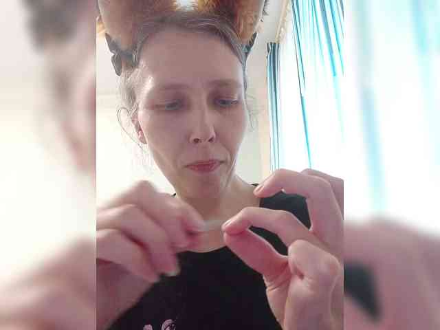 -Queen-Margo- webcam