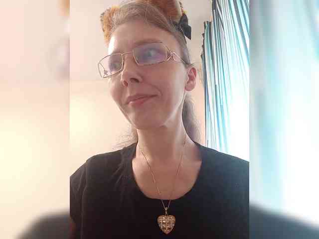 -Queen-Margo- webcam