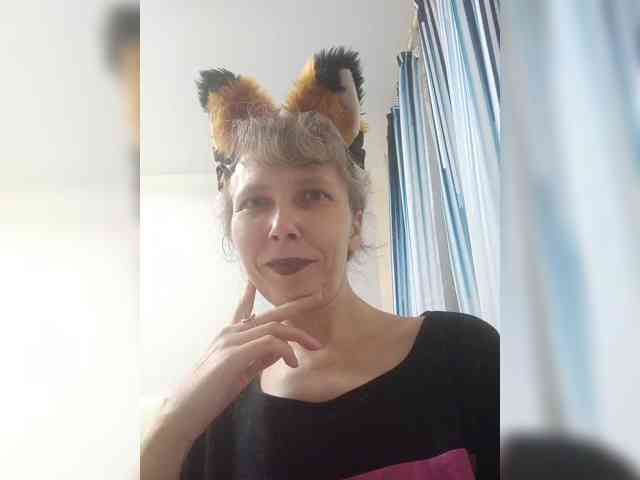 -Queen-Margo-