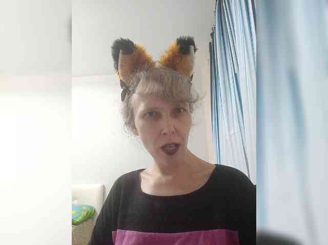 -Queen-Margo- webcam