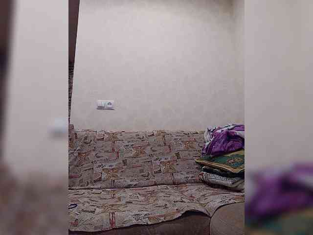 -Queen-Margo- webcam