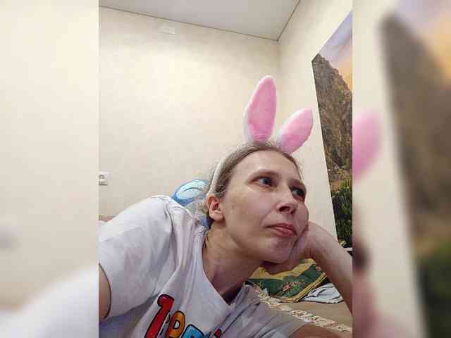 -Queen-Margo- webcam