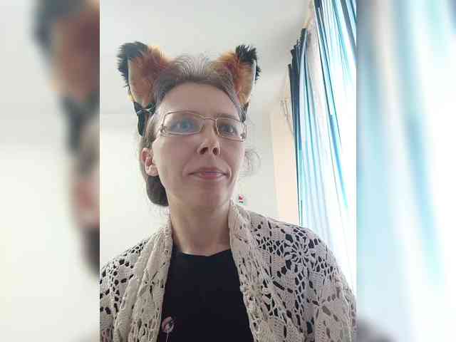 -Queen-Margo- webcam