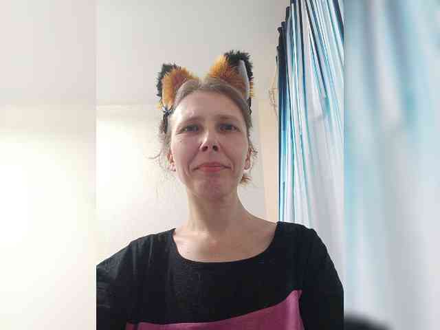 -Queen-Margo- webcam