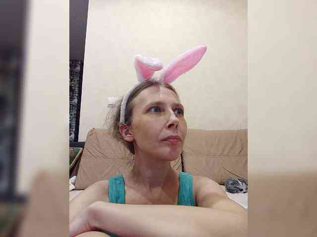 -Queen-Margo- webcam