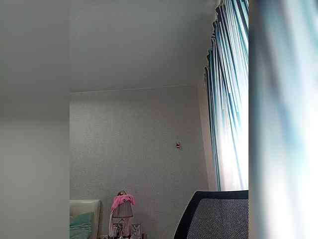 -Queen-Margo- webcam