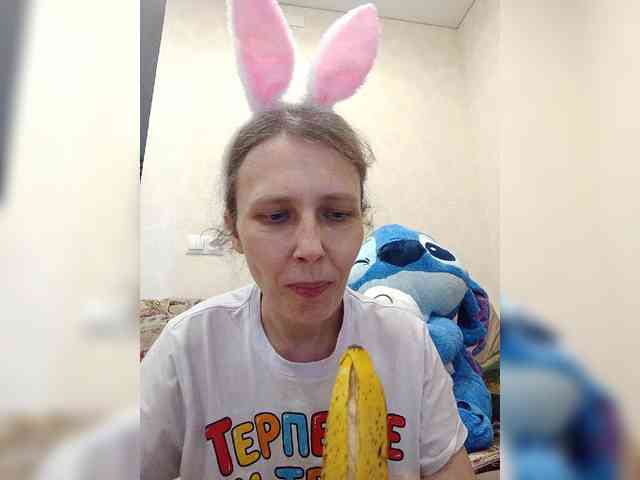 -Queen-Margo- webcam