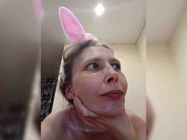 -Queen-Margo- webcam