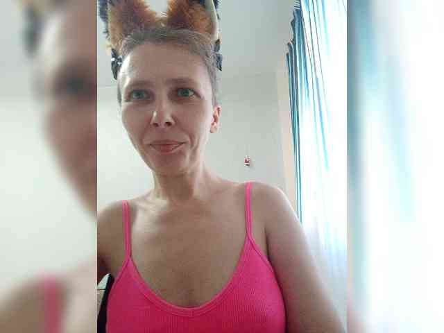 -Queen-Margo- webcam