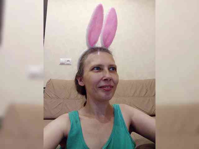 -Queen-Margo- webcam