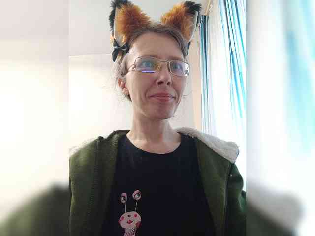 -Queen-Margo- webcam