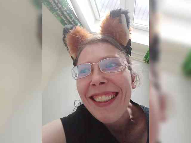 -Queen-Margo- webcam