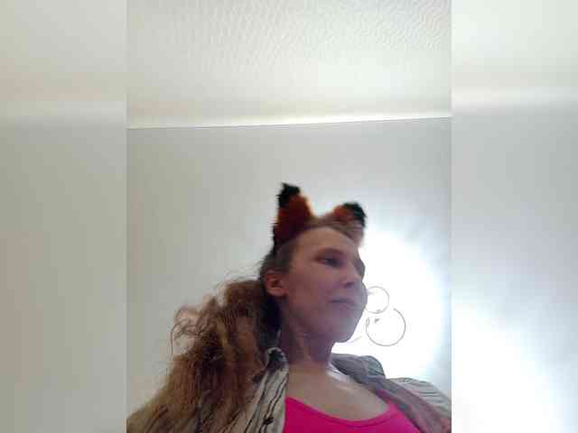 -Queen-Margo- webcam
