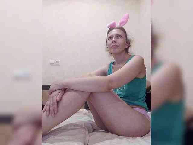 -Queen-Margo- webcam