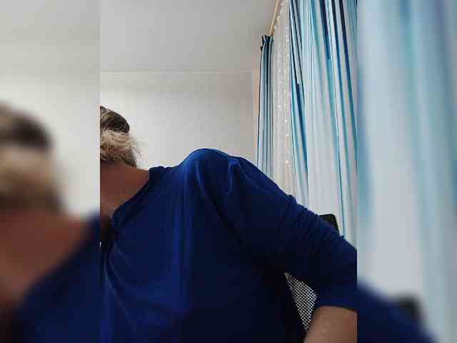 -Queen-Margo- webcam