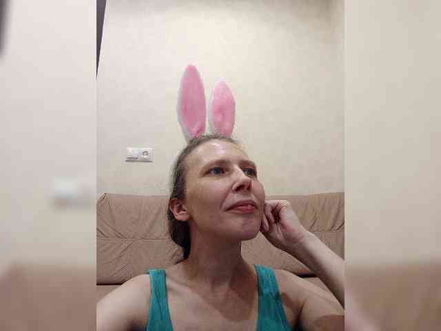 -Queen-Margo- webcam