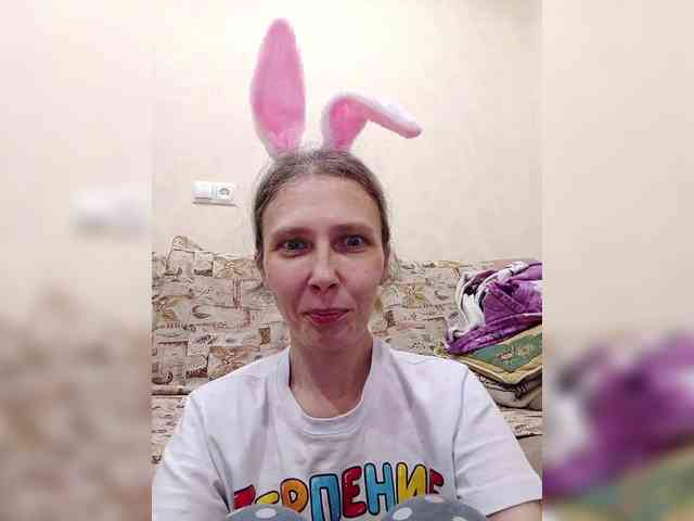 -Queen-Margo- webcam