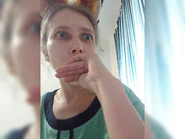 -Queen-Margo- webcam