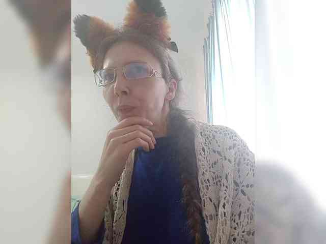 -Queen-Margo- webcam