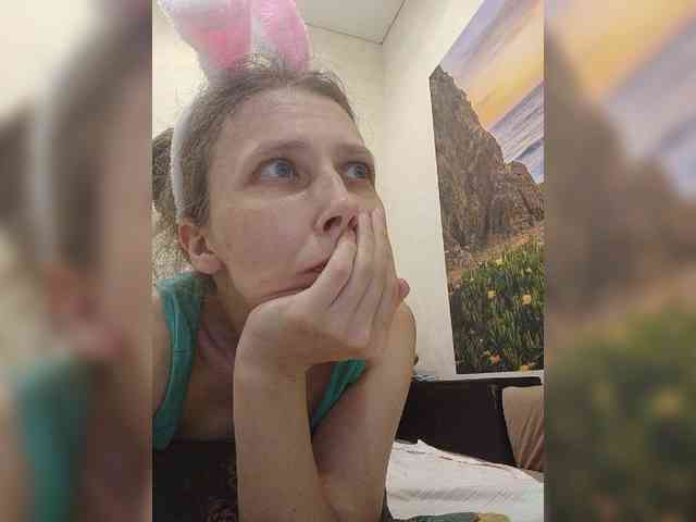 -Queen-Margo- webcam