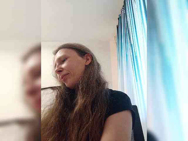 -Queen-Margo- webcam