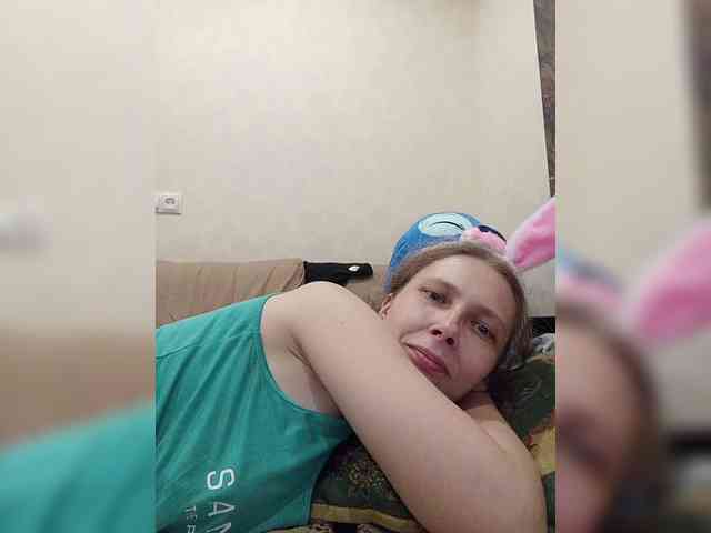 -Queen-Margo- webcam