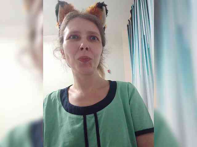 -Queen-Margo- webcam