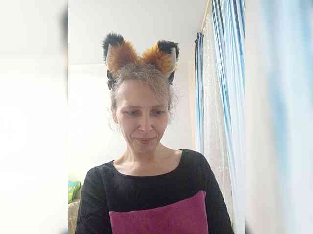 -Queen-Margo- webcam