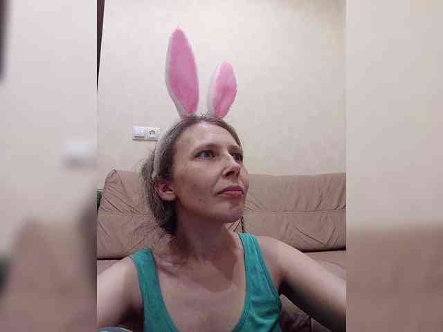 -Queen-Margo- webcam
