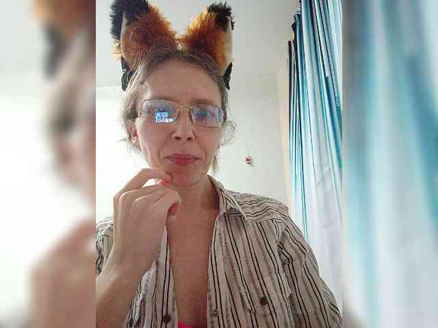 -Queen-Margo- webcam