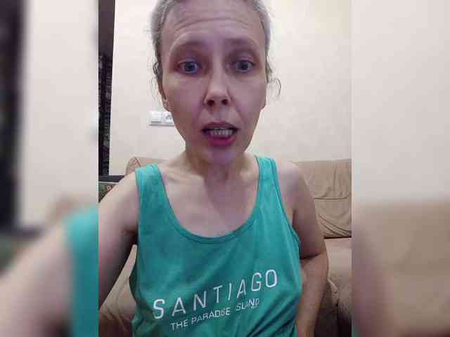-Queen-Margo- webcam